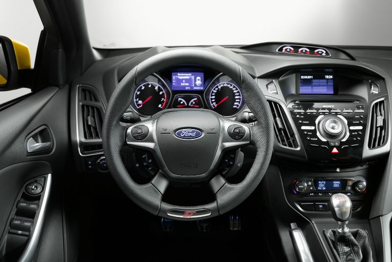 Ford Focus (Форд Фокус) - цена, отзывы, характеристики ...