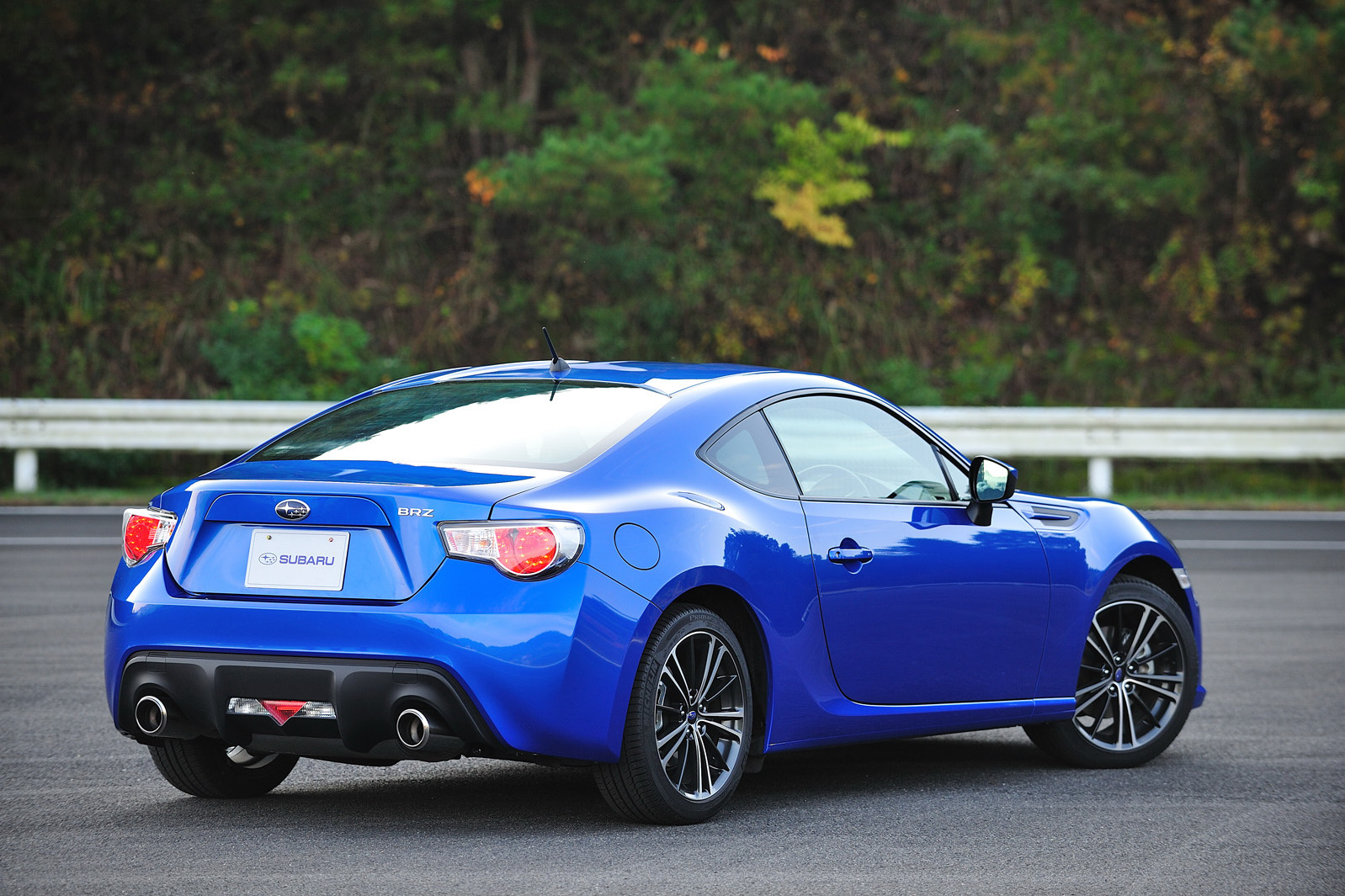 subaru-brz-10.jpg