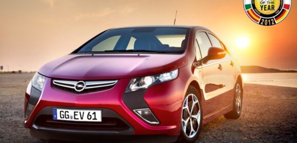 L’Opel Ampera è “Auto dell’anno 2012”