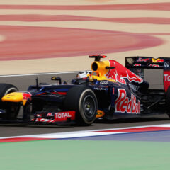 GP Bahrain 2012 di Formula 1: prima pole per Vettel, ma Hamilton e Webber sono vicini. Alonso nono