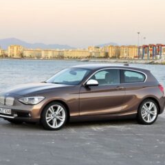 BMW Serie 1 3 porte e M135i: immagini ufficiali e dati tecnici