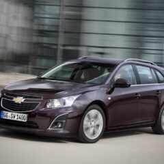 Chevrolet Cruze station wagon: immagini ufficiali e prezzi