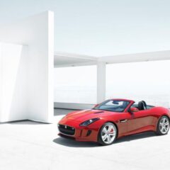 Nuova Jaguar F-Type: immagini ufficiali e prime informazioni