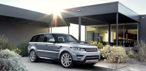 Nuova Range Rover Sport: immagini ufficiali e dati tecnici