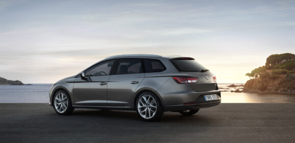 Seat Leon ST: immagini ufficiali della versione station wagon