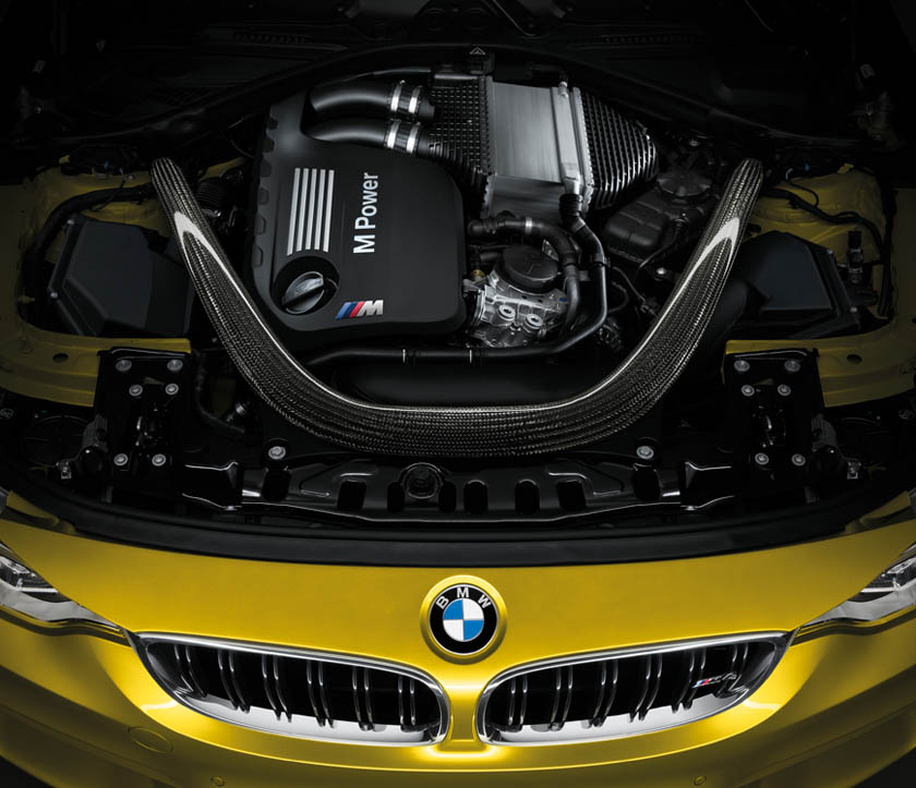 BMW M4 Coupe motore