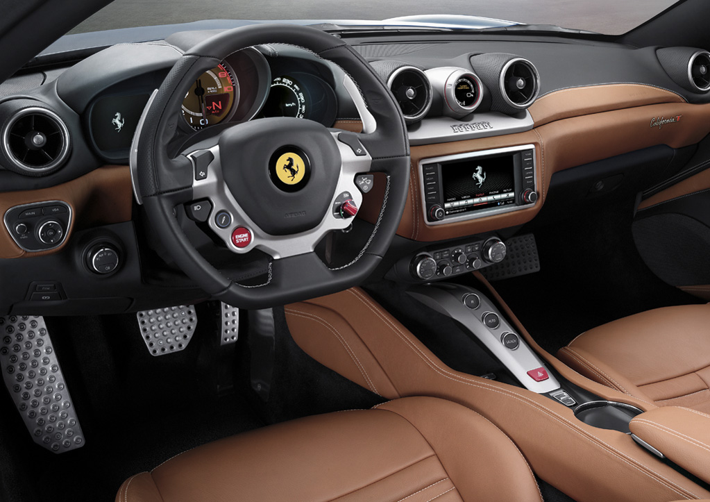 Ferrari California T interni (1)