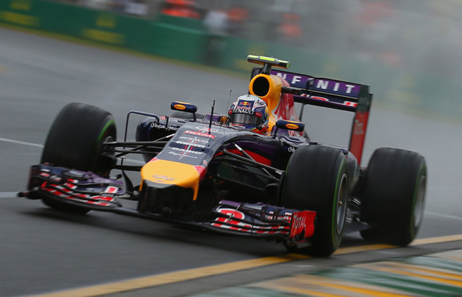 Daniel-Ricciardo-GP-Australia-2014-Melbourne