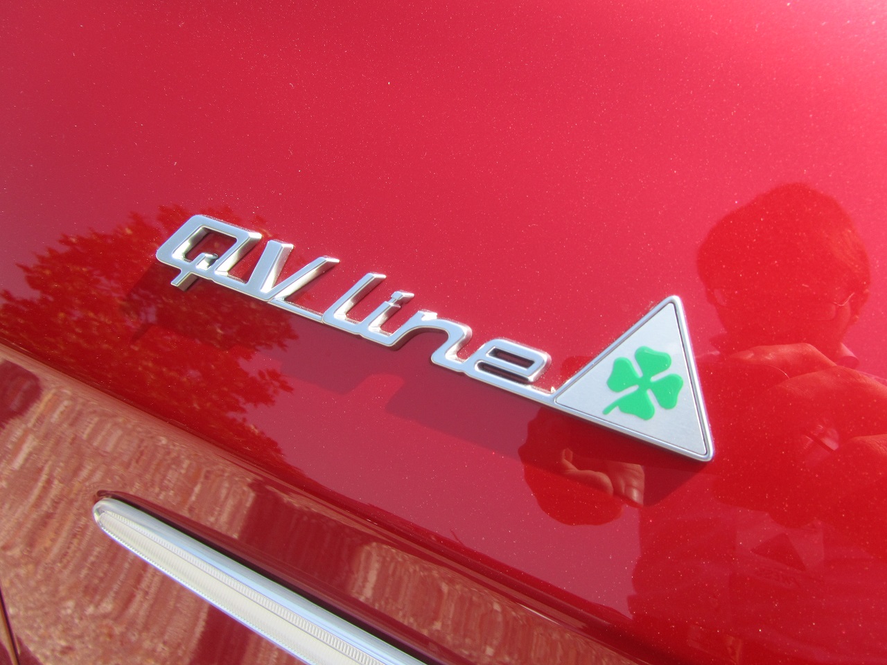 Alfa Romeo Giulietta QV Line logo
