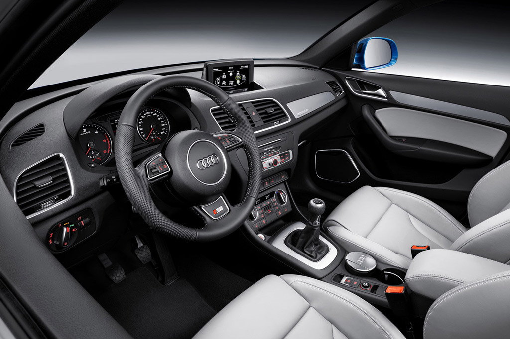 Audi Q3 restyling interni