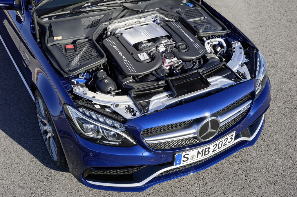 Mercedes AMG C 63 motore