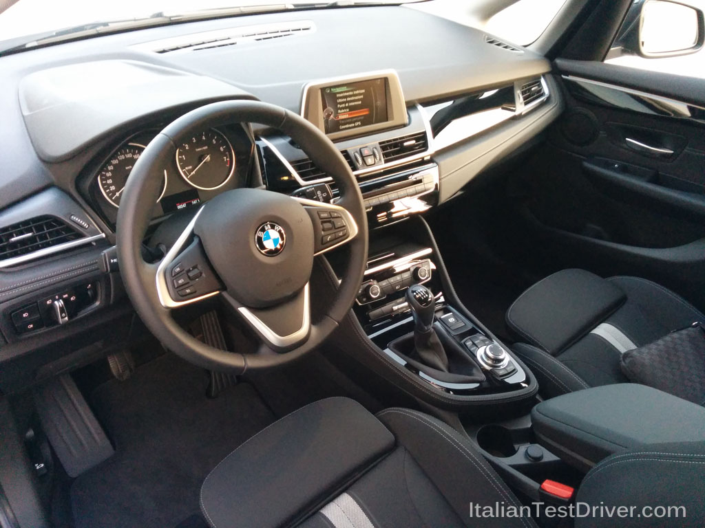 Test Drive BMW Serie 2 Active Tourer interni (5)