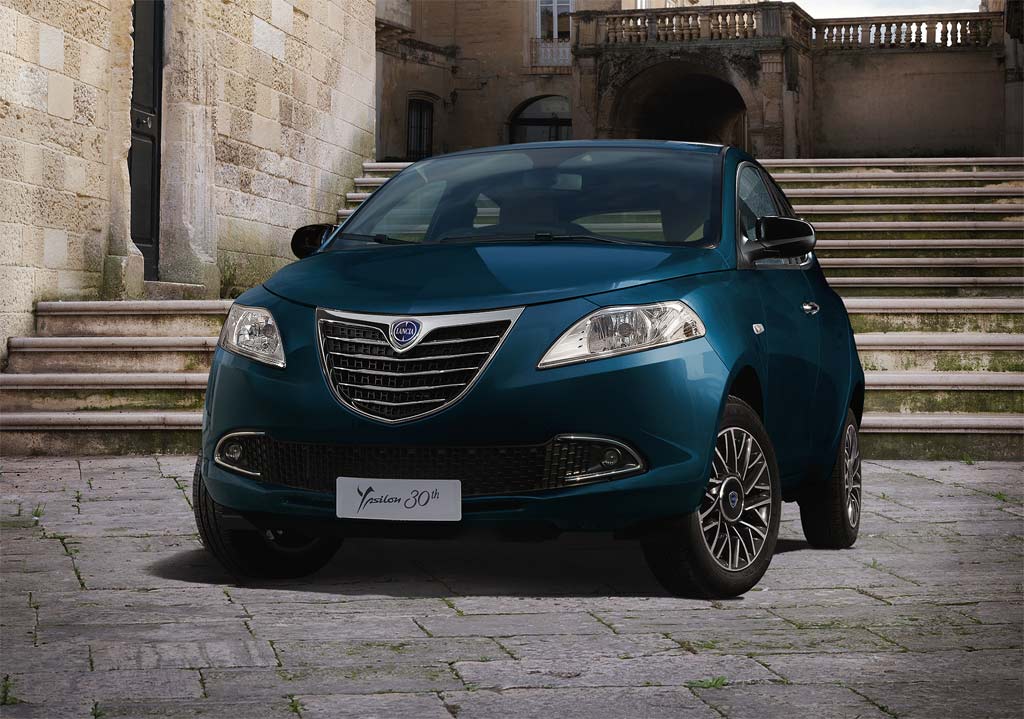 30-anni-di-lancia-ypsilon-3