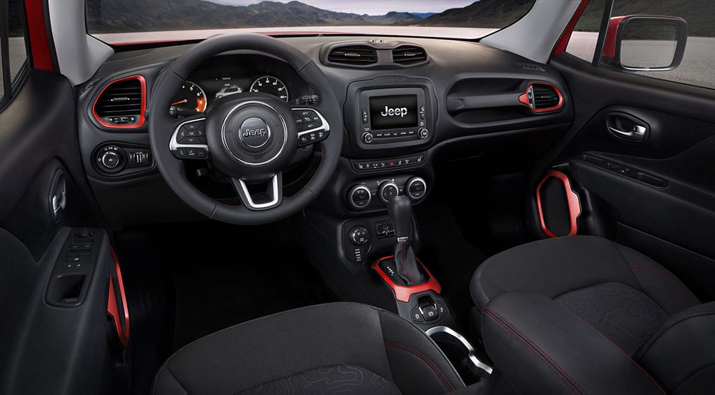 Interni-Jeep-Renegade
