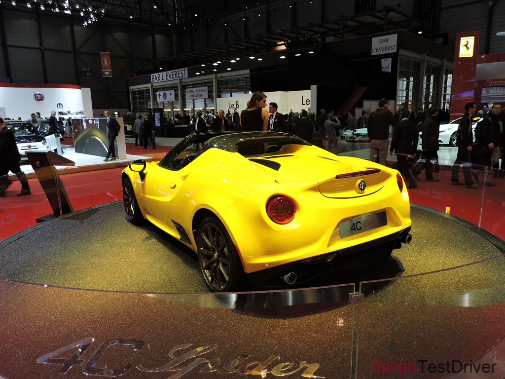 Alfa Romeo 4C Spider Ginevra 2015 Giallo Prototipo (23)