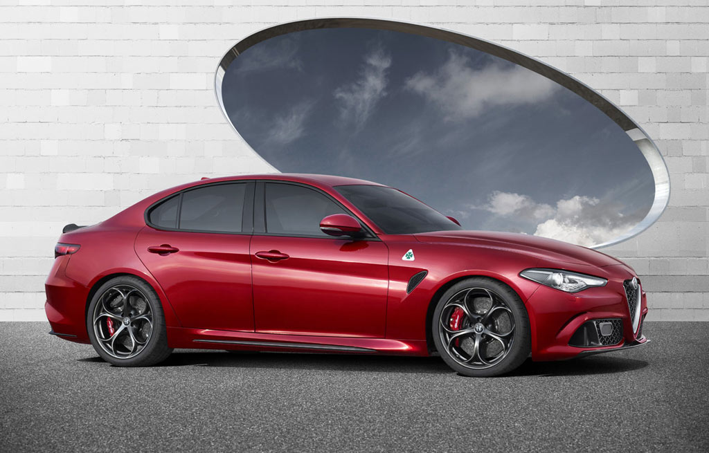 Nuova-Alfa-Romeo-Giulia-QV-2015-(5)