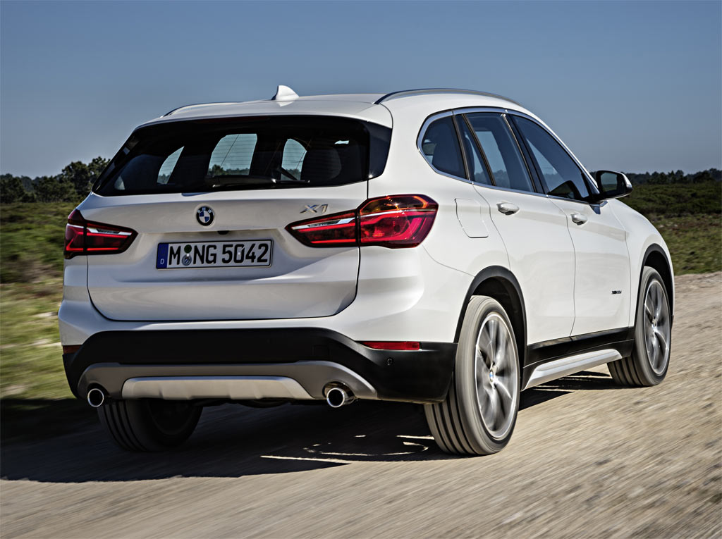 Nuova-BMW-X1-2016-2