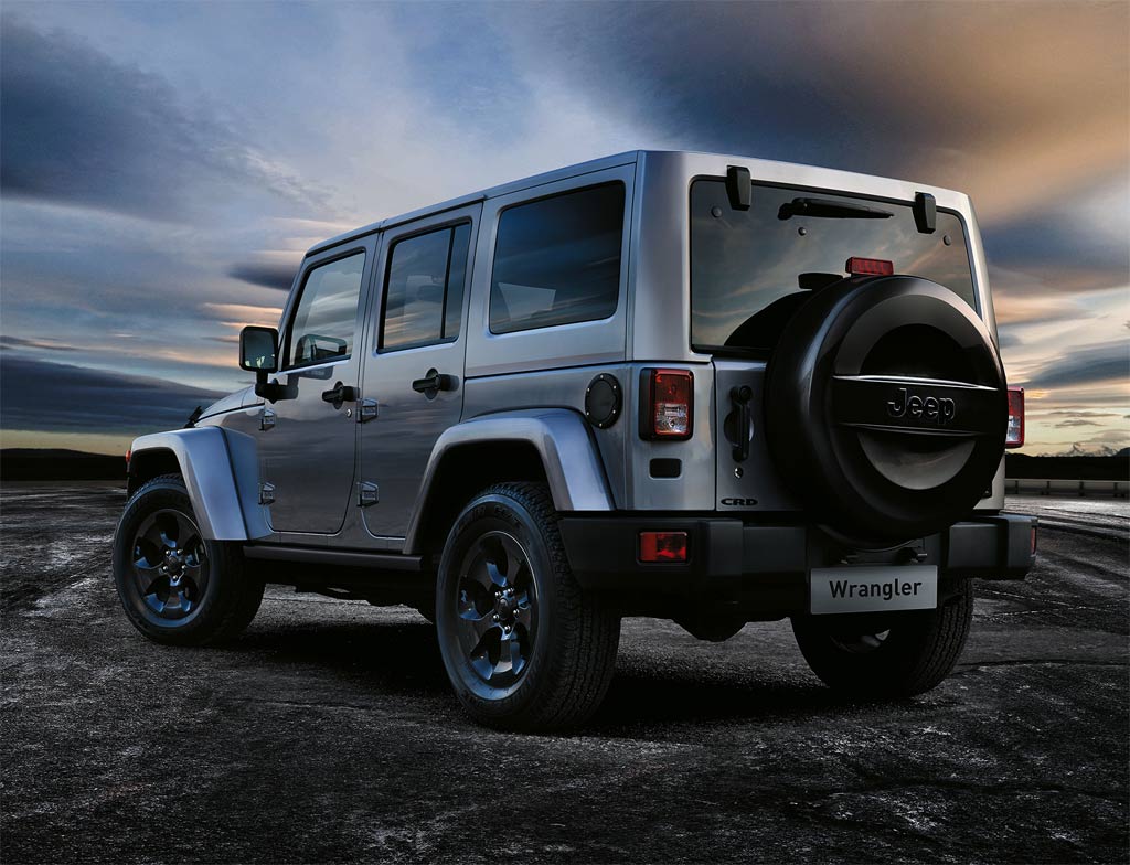 Jeep-Wrangler-Black-Edition-2