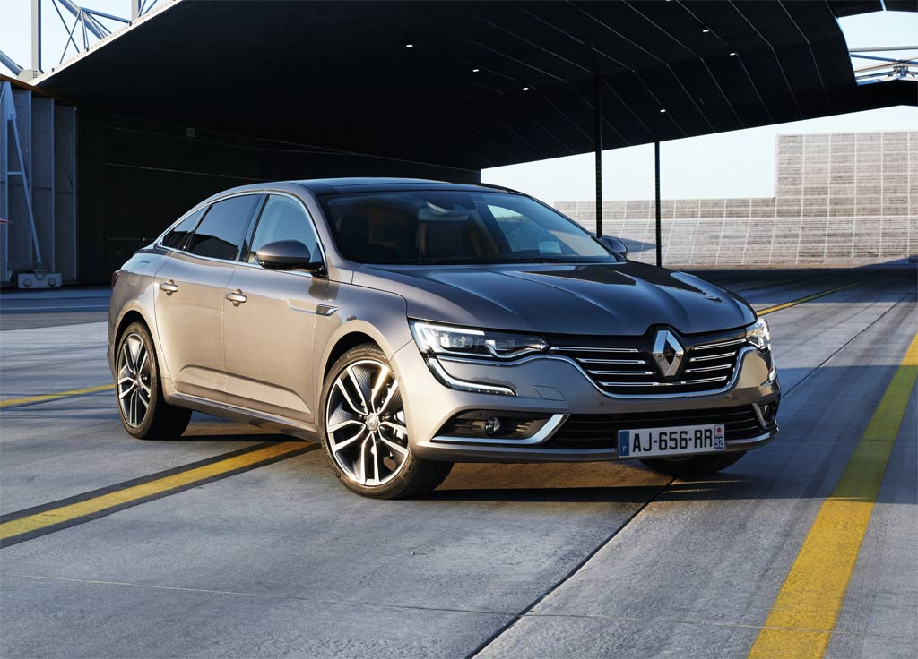 Nuova-Renault-Talisman-2015-3