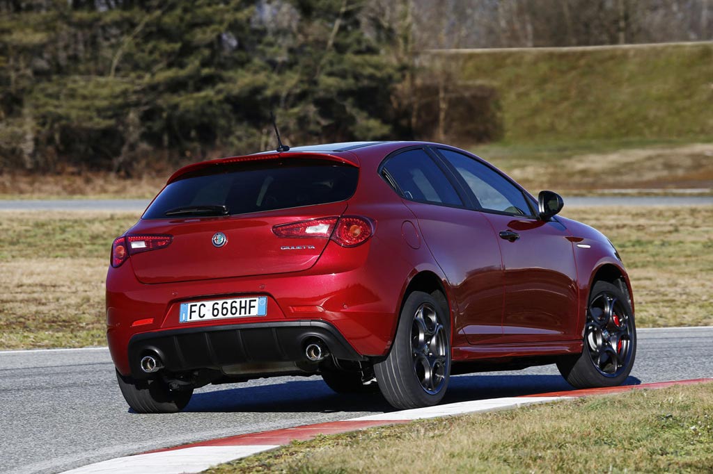 Nuova-Alfa-Romeo-Giulietta-facelift-restyling-Veloce-5