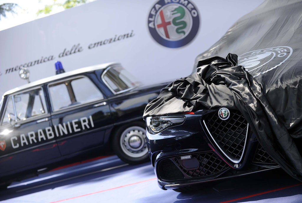 alfa romeo giulia quadrifoglio carabinieri