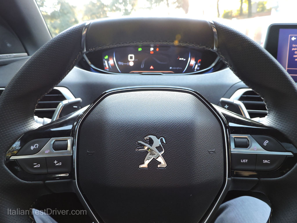 test-drive-nuova-peugeot-3008-gt-prova-su-strada-36