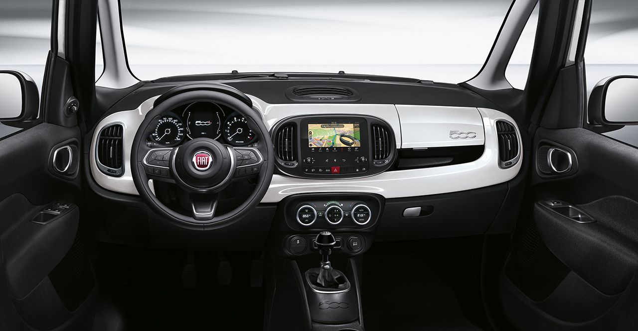 Nuova Fiat 500L Interni - italiantestdriver