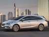 Nuova Opel Astra Sports Tourer station wagon (1)