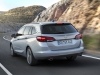 Nuova Opel Astra Sports Tourer station wagon (4)