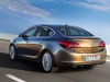 opel-astra-sedan-2