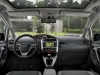 toyota-verso-restyling-2012-interni-1