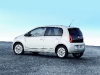 volkswagen-up-cinque-porte-10