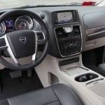 Interni Lancia Voyager (4)