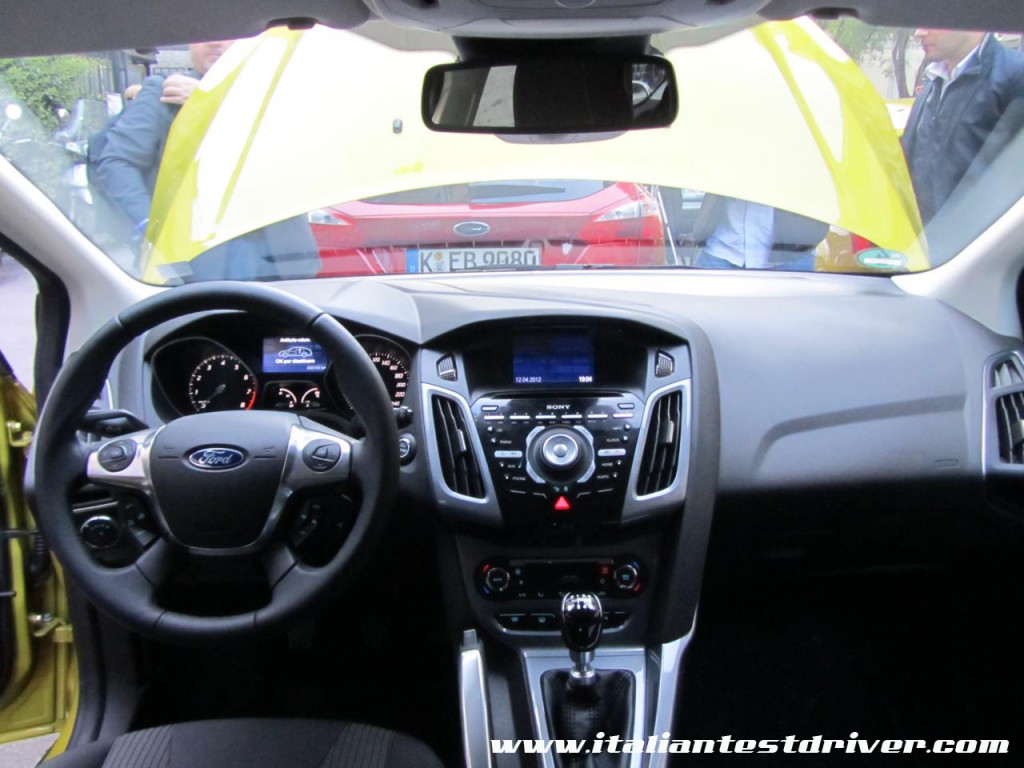 Test drive Ford Focus Econetic berlina e Wagon Interni - italiantestdriver (1)