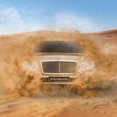 SUV Bentley: prima immagine teaser tra le dune