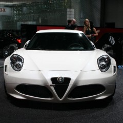 Alfa Romeo 4C: a New York con i fari della Spider