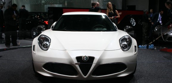 Alfa Romeo 4C: a New York con i fari della Spider