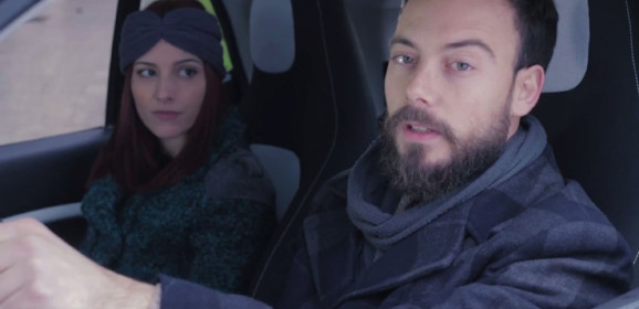 Smart e the Jackal: lo Spot divertente “quando la mia ragazza fa tardi”