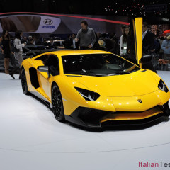 Salone di Ginevra 2015 live: Lamborghini Aventador SV
