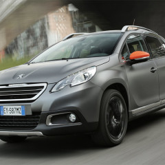 Peugeot 2008: livrea Black Matt per l’Italia