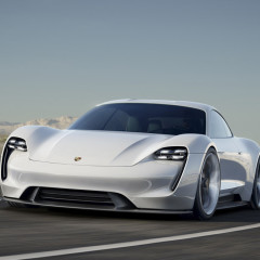 Porsche Mission E, il futuro secondo Porsche