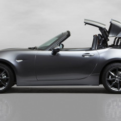 Mazda MX-5 RF, il tetto diventa rigido