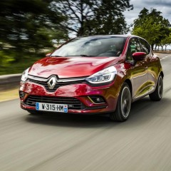 Renault Clio restyling: foto ufficiali, novità e prezzi