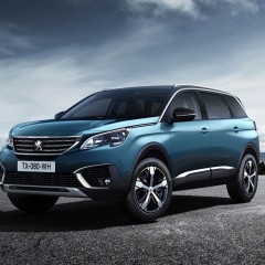 Nuova Peugeot 5008: foto ufficiali, motori e scheda tecnica